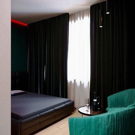 Relax Mini Hotel Jindrisska Прага Экстерьер фото